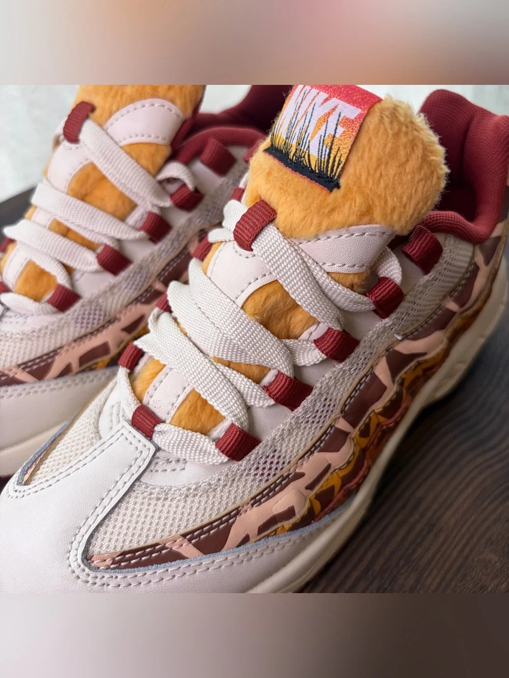 Nike Air Max 95 Safari Giraffe Print Faux Fur Sneakers Kids US 2.5Y